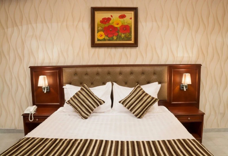 Safari Hotel Suites