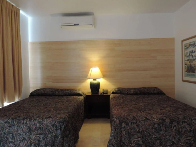 James Hotel - Near Miami Beach Convention Center