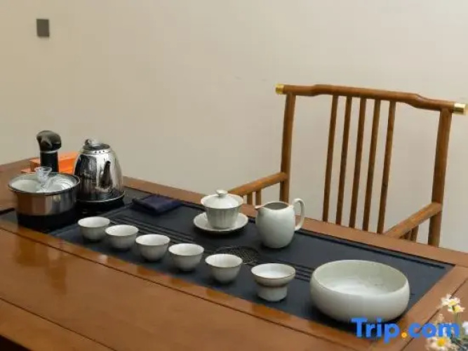 PingTanLanYuTingChaoKeZhan