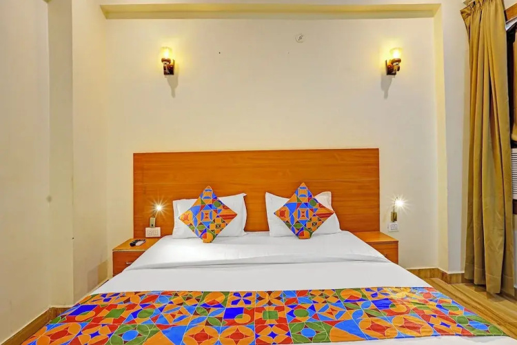 Fabhotel The Viraaj