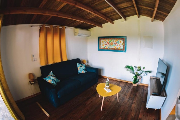 Deluxe Bungalow