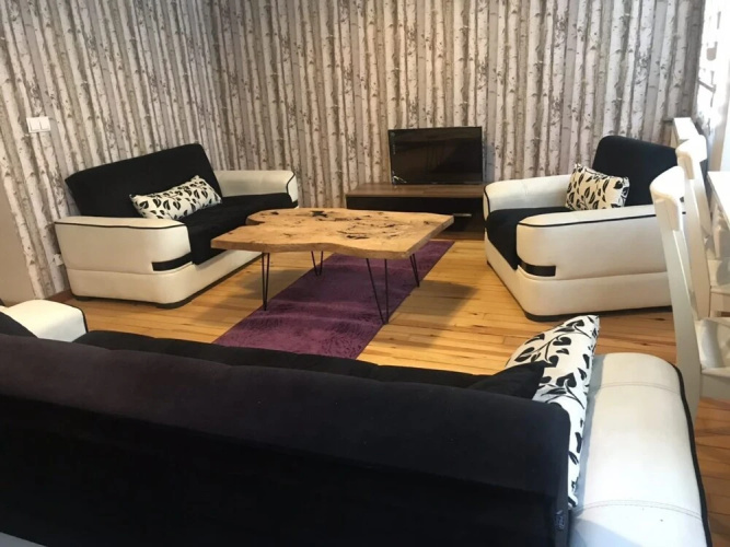 Luxury and Comfortable Apartment