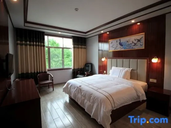 Deluxe Double Suite