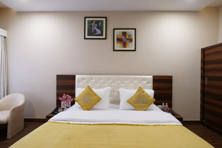 Rawla Ratanpur - Kingfisher Hotel