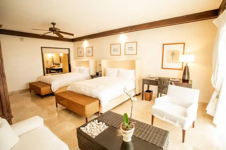 Casa Colonial Beach & Spa