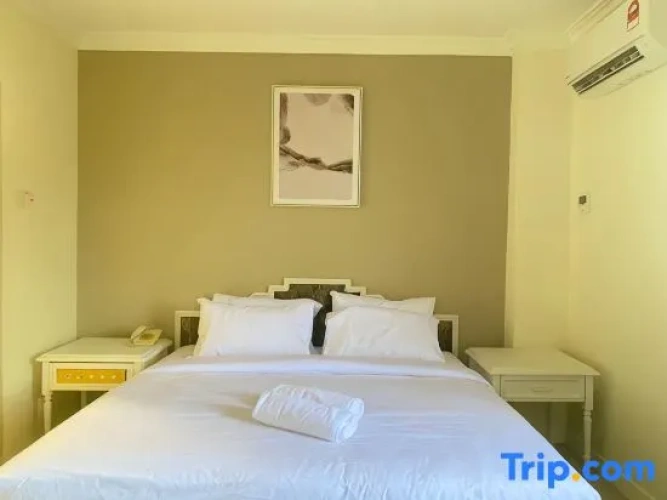 Quadruple Family Suite