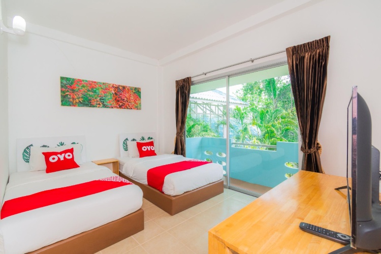 Deluxe Twin room