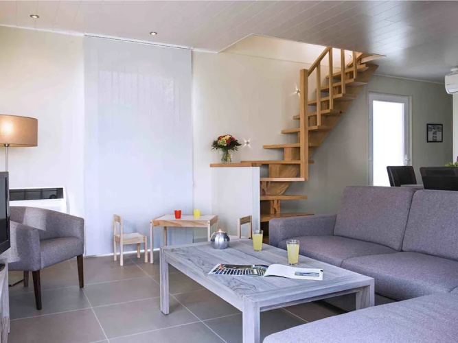 Child-friendly villa with stove, located in a lake area