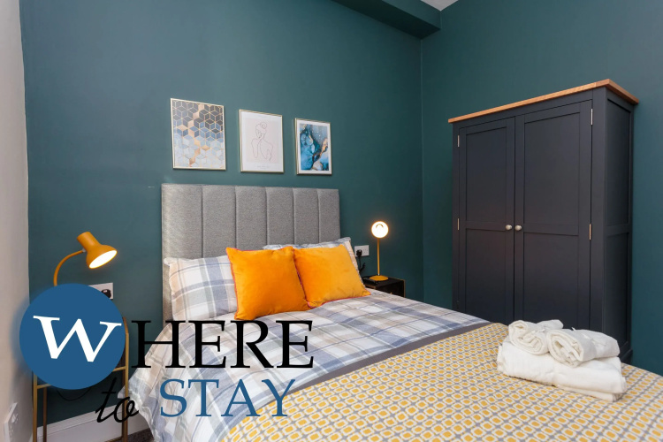 Stylish 2bed Apartment Underneath Edinburgh Castle