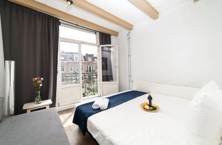 Zeeburg Flower Apartment