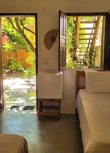 Standard Triple room