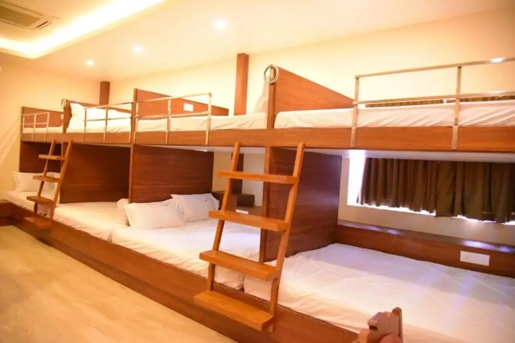Comfort room