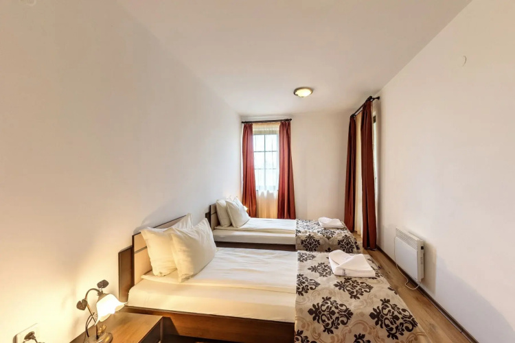 Grand Royale Apartment Complex & Spa