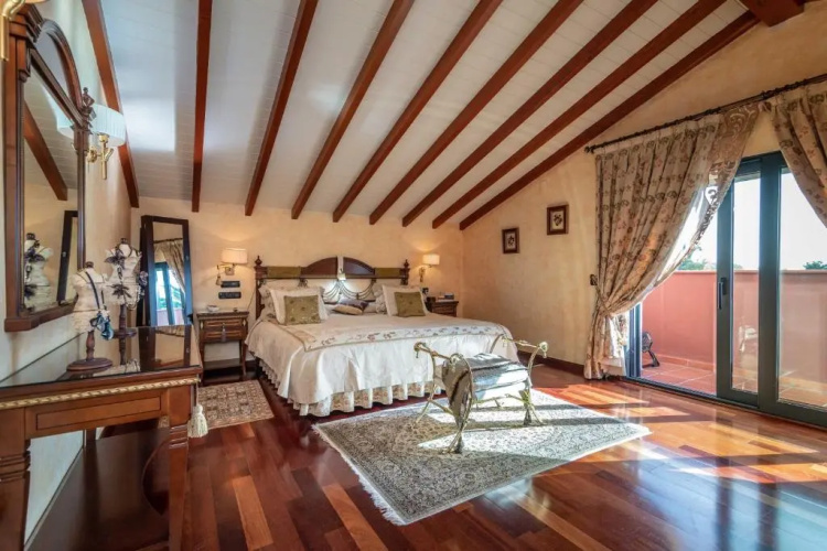 Villa Olivar - 5 BDR Dream Pool/Jacuzzi/Golf/BBQ