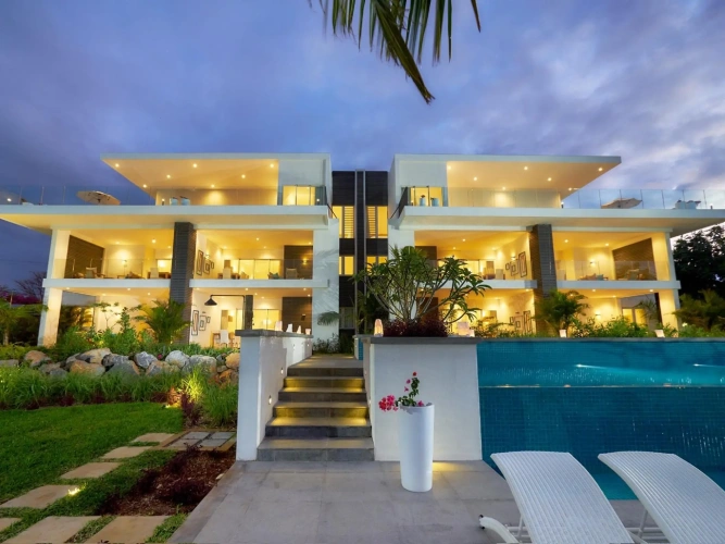 3 Bedrooms Suite