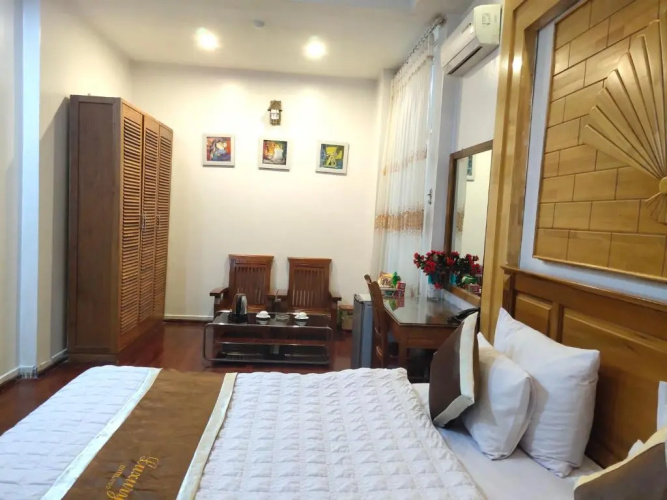 Luxury Hotel 1