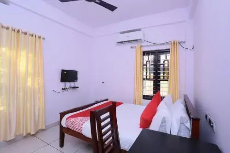 OYO 26697 United Residency