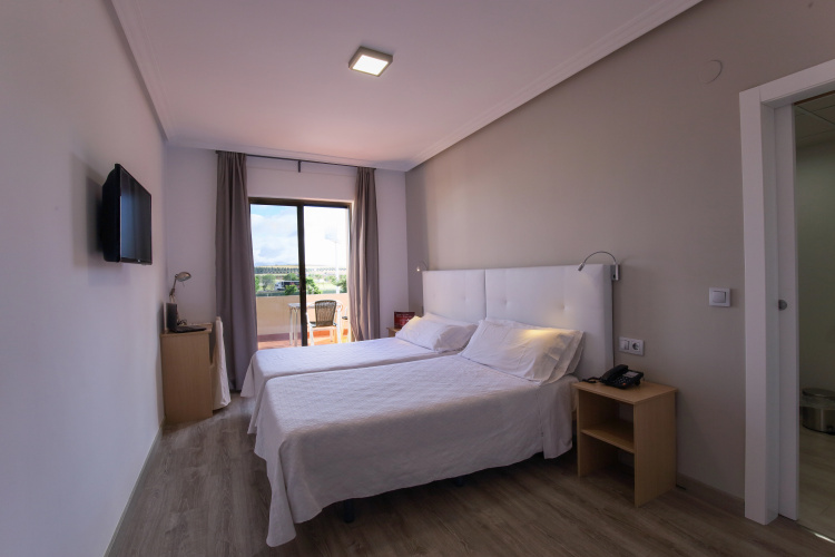 Hotel Castilla Torrijos