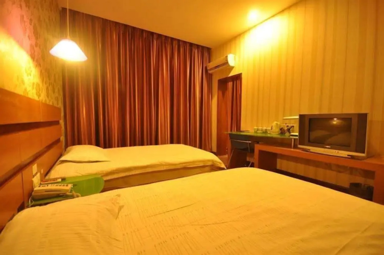 Weilai Yiju Hotel