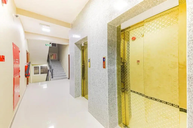 Alpha Suites Hotel