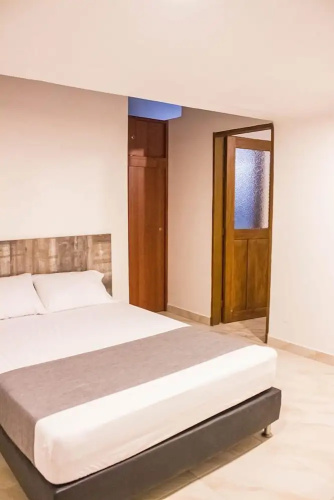 Ayenda 1222 Porton Colonial