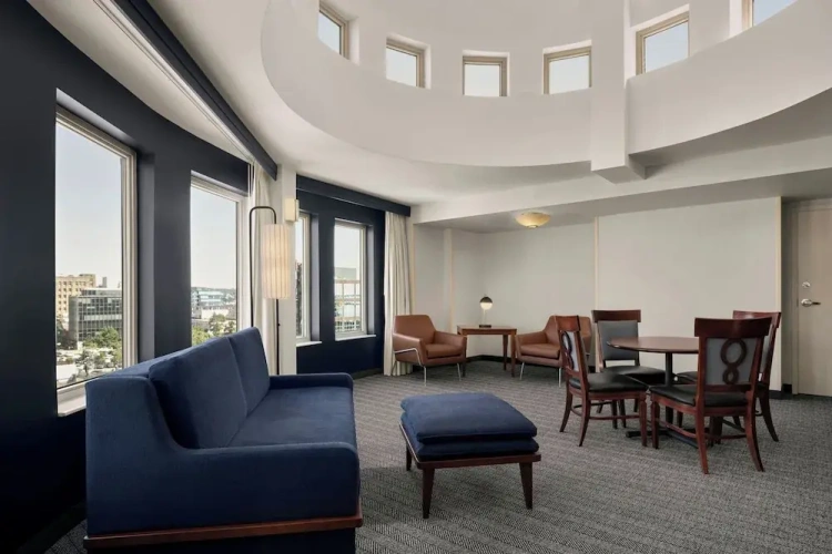 Double Suite