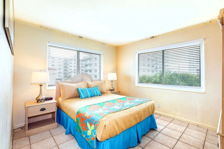 1 Bedroom Standard room with balcony and with ocean view