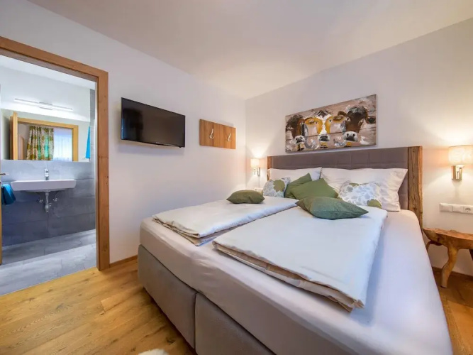 Apartment in Neukirchen by Wildkogelbahn