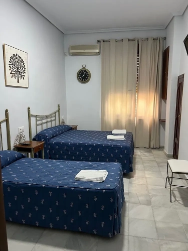Standard Triple room with balcony