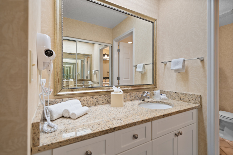 Holiday Inn & Suites Clearwater Beach S-Harbourside photo 10