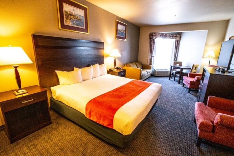 Standard Double room with partial ocean view