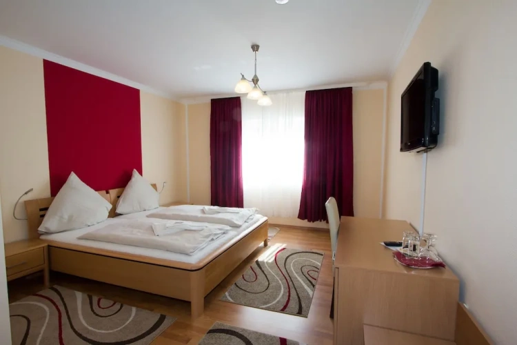 Standard Double room with balcony