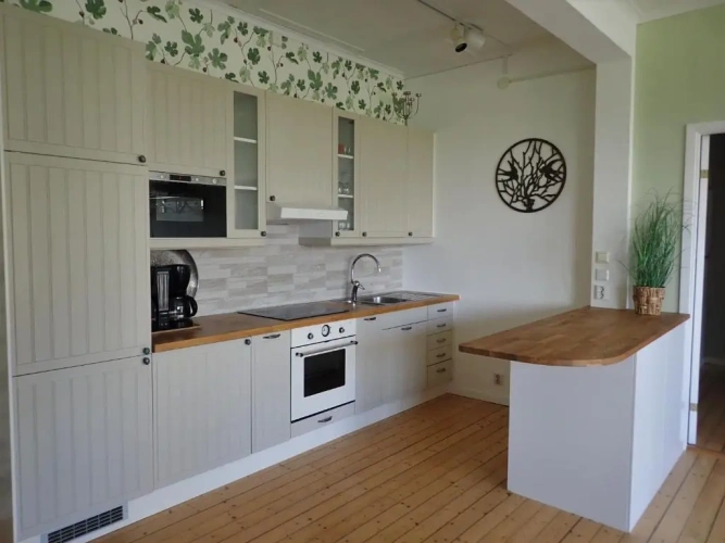 2 Bedrooms Apartment