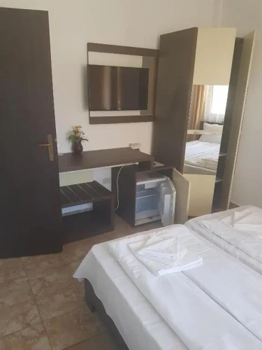 2 Bedrooms Suite