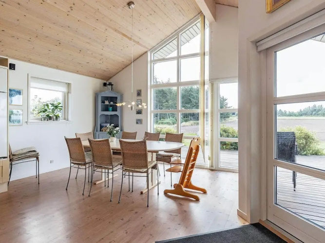 8 Person Holiday Home in Spottrup