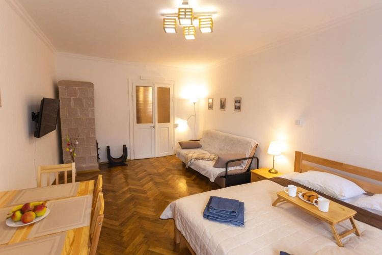 Peaceful studio on Rynok Square