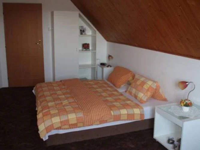 B&B Nika
