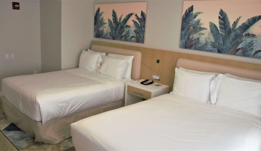 Radisson Resort Miami Beach