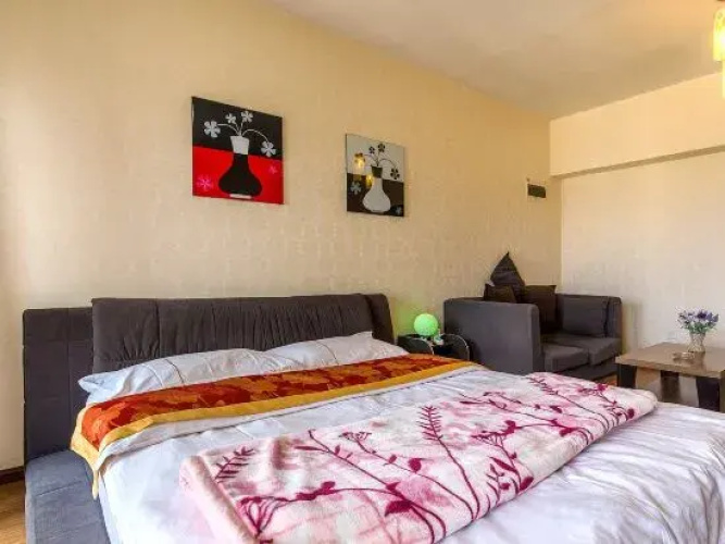 Shangpin Apartment Hotel