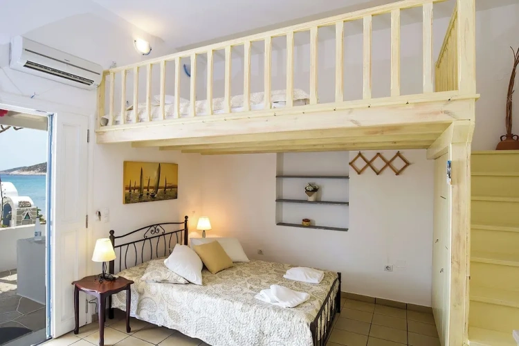 Standard Quadruple room with balcony