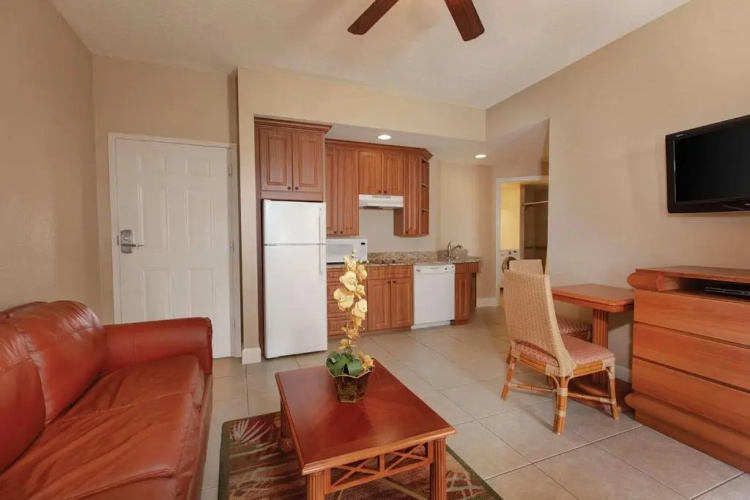 Beautiful Condo Near Disney World