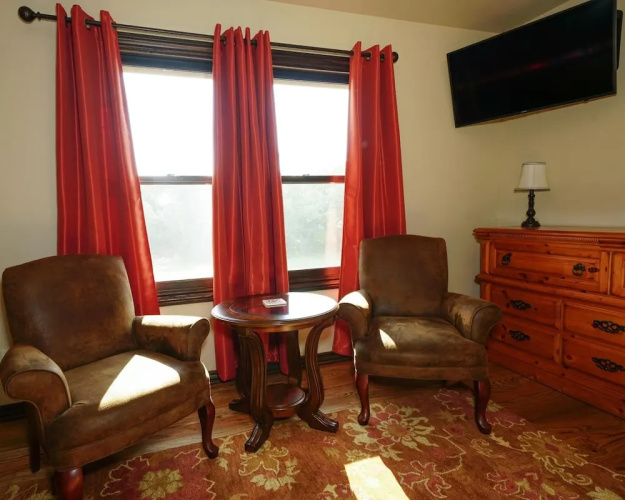 Hidden Meadows B&B