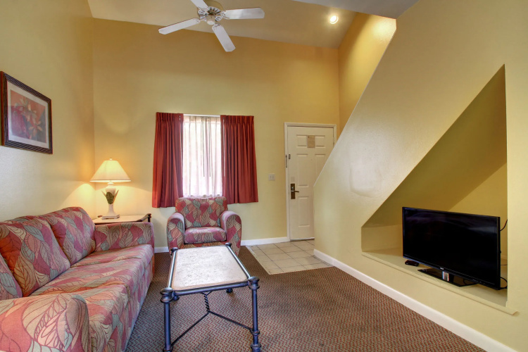 Waterside Suites & Marina