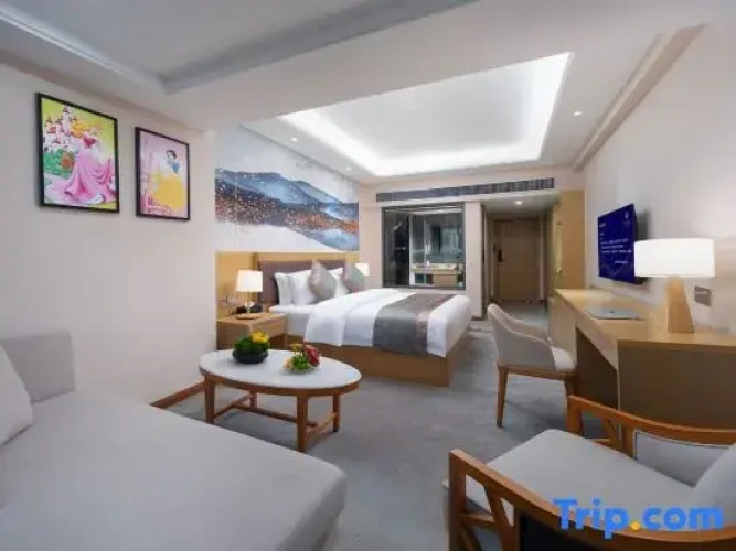 Standard Double room with river view
