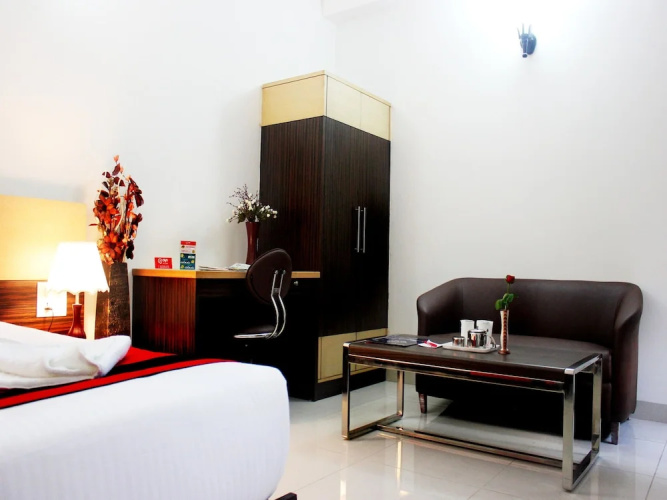 OYO 531 Hotel Cyber Inn
