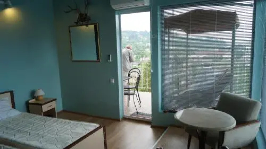 TJ Guest House