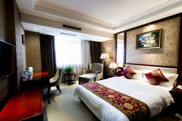 Borui Business Hotel