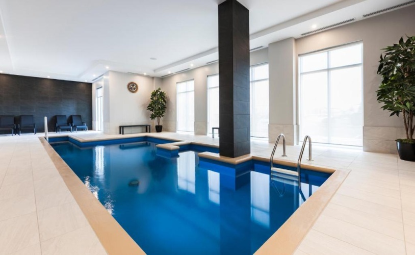 Imperia Hotel And Suites Boucherville photo 13