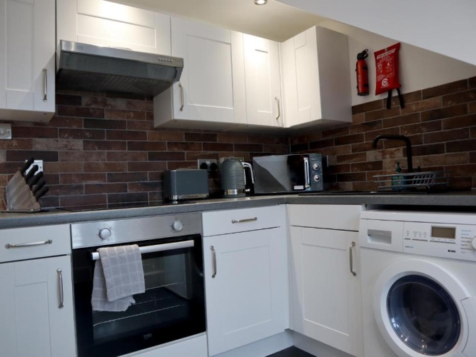 1 Bedroom Suite