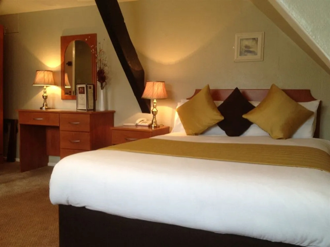 Hare & Hounds Newbury